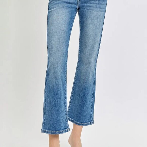 RISEN Full Size Low Rise‎ Crop Flare Jeans Plus Size - Picture 3 of 7
